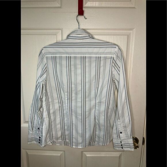 Infinity Maternity blouse  - Picture 2 of 5